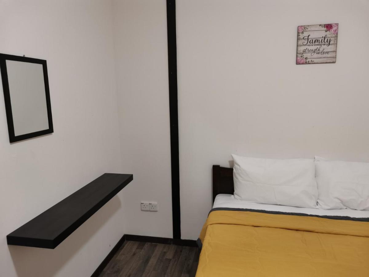 G Fortune Guest House+ George Town Eksteriør bilde
