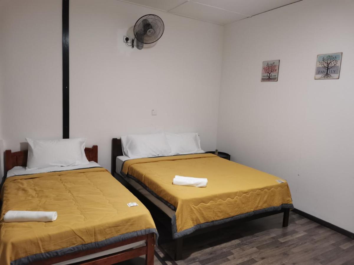 G Fortune Guest House+ George Town Eksteriør bilde