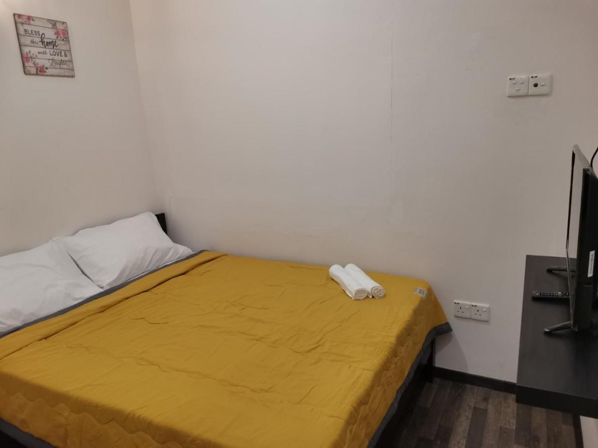 G Fortune Guest House+ George Town Eksteriør bilde