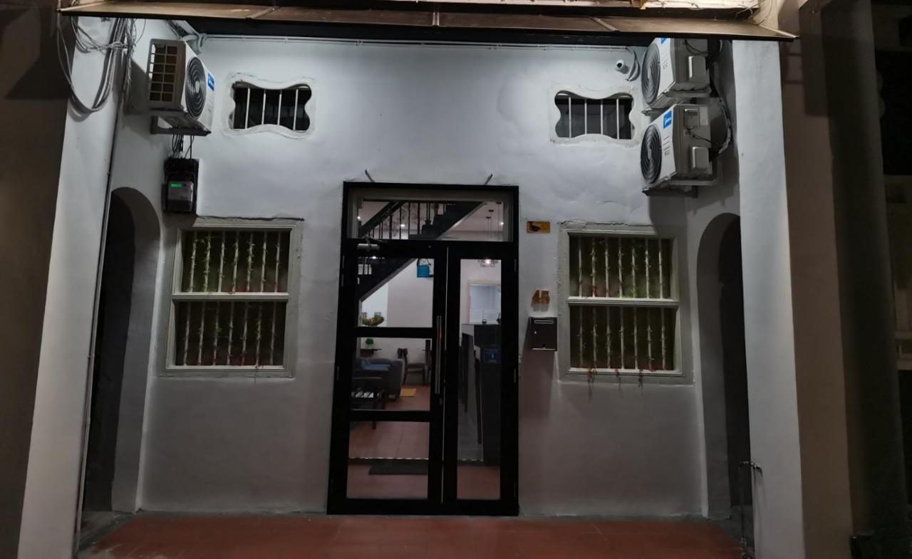 G Fortune Guest House+ George Town Eksteriør bilde
