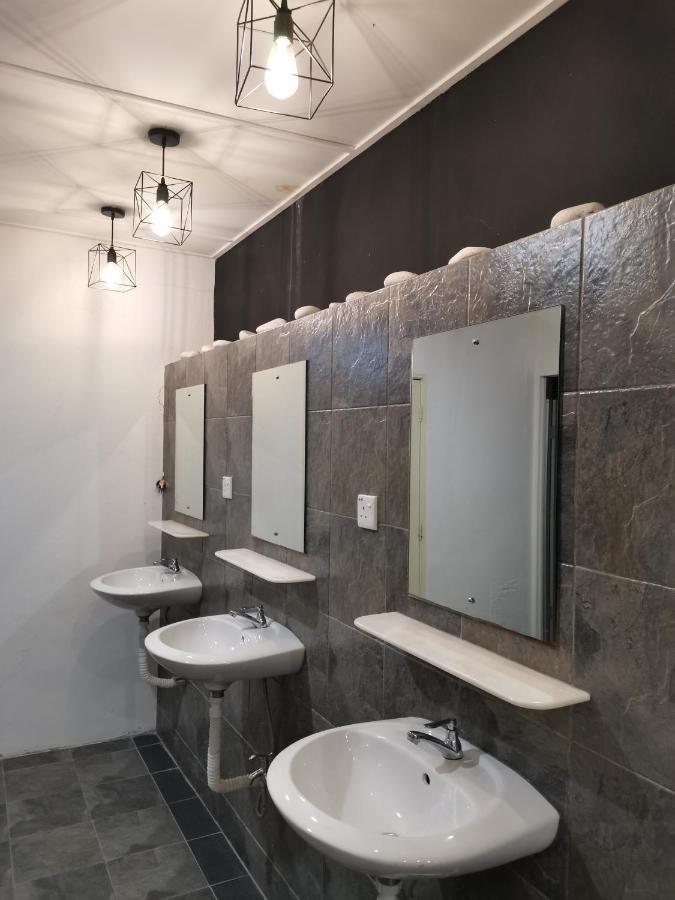G Fortune Guest House+ George Town Eksteriør bilde